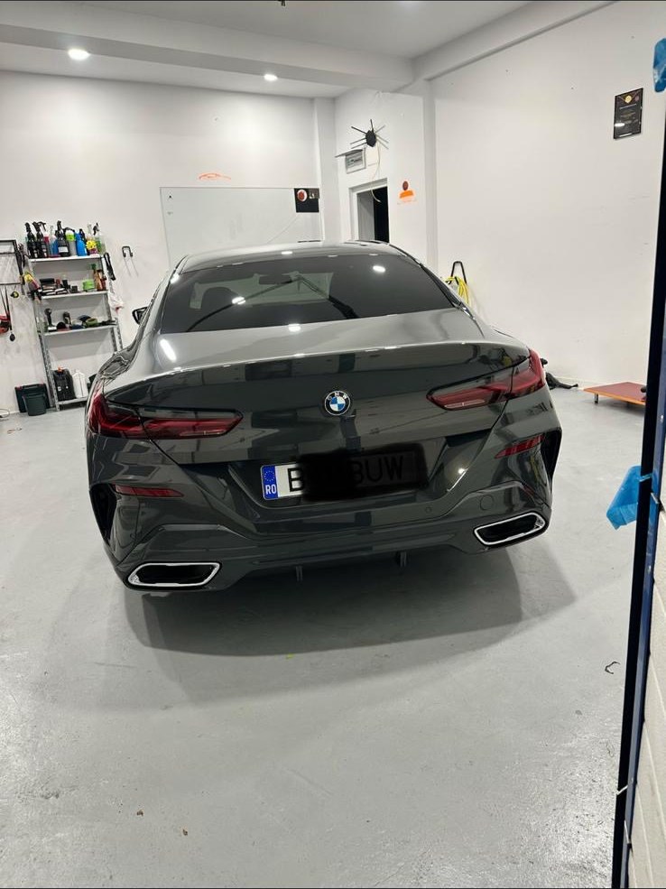 Detailing interior auto București — rezultat: BMW Seria 8 · detailing exterior