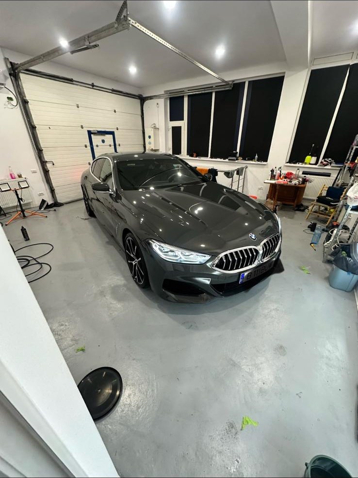 Detailing interior auto București — rezultat: BMW Seria 8 · polish & protecție